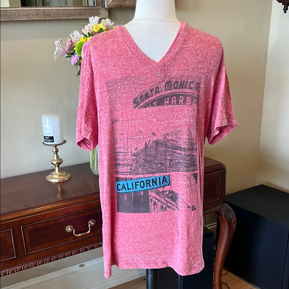 Santa Monica Graphic Heather Red T-Shirt